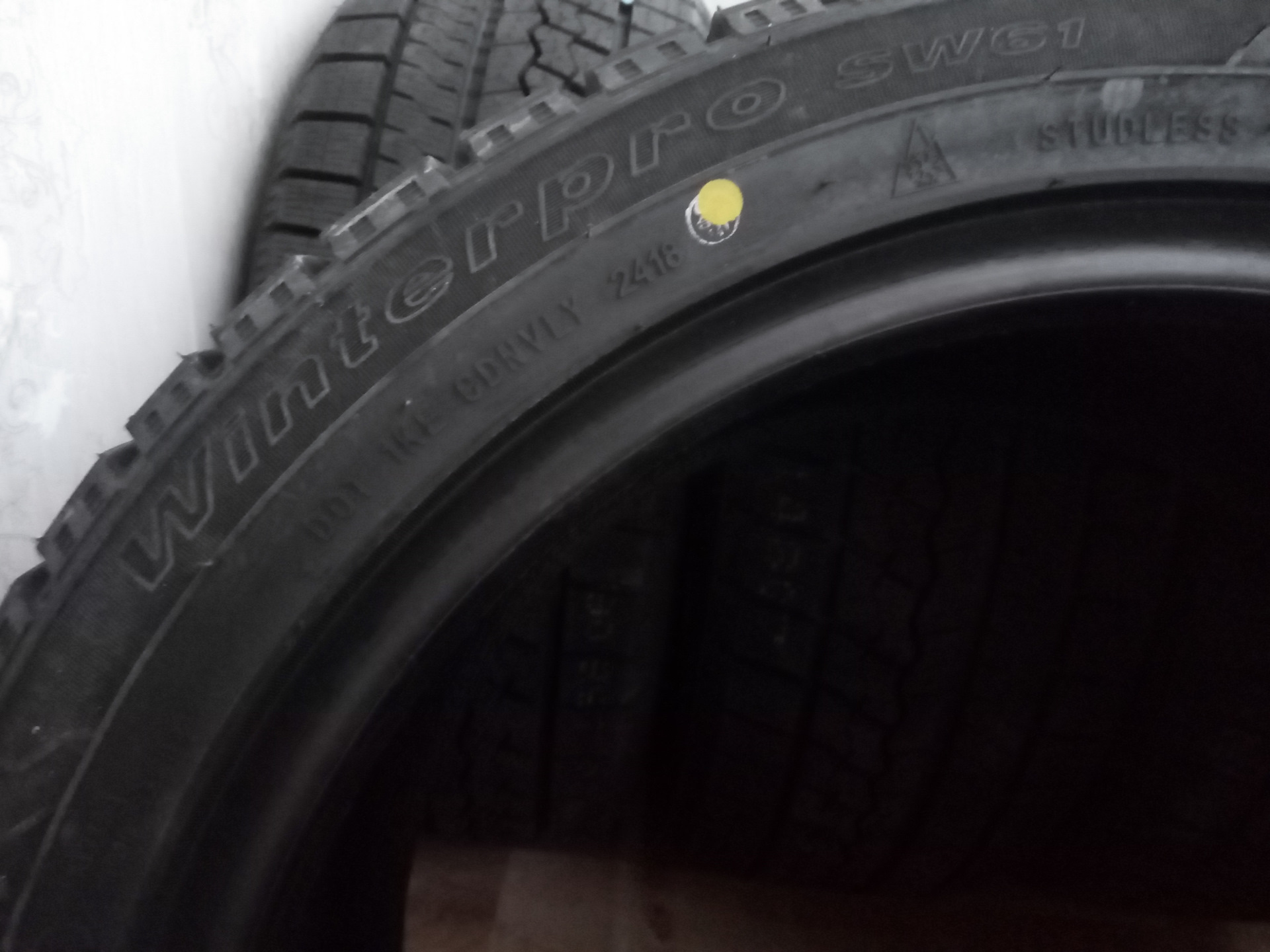 Сайлун шины зимние липучка. Sailun winterpro sw61. Sailun winterpro sw61 88t. Sailun outside. Sailun winterpro sw61.