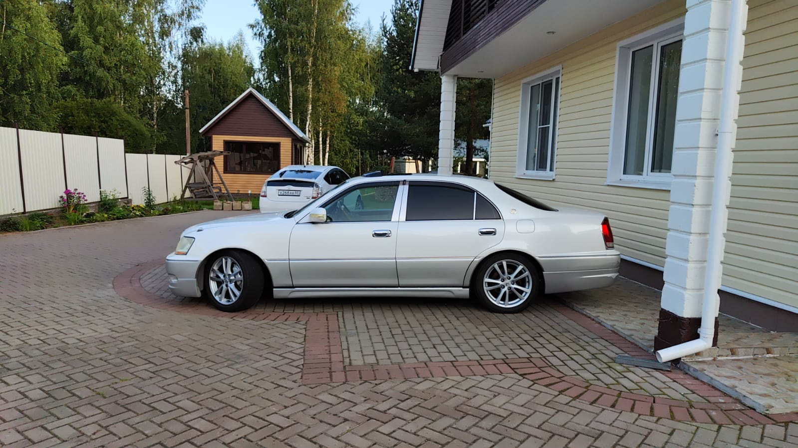 Toyota Crown Majesta s170 JDM