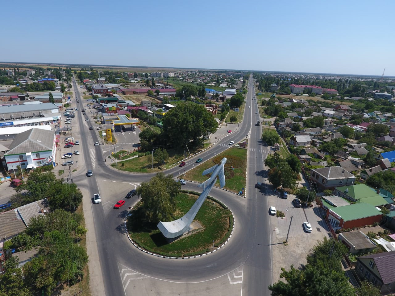 Станция приморско ахтарск. Рынок в Приморско-Ахтарске фото.