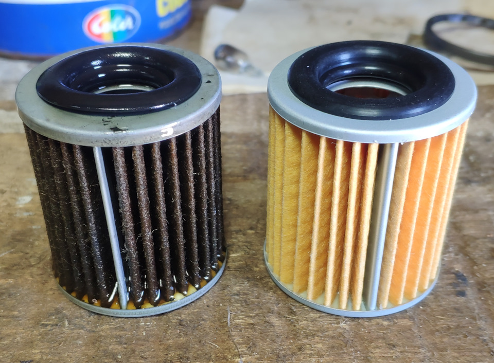 Стандартная фотка людей, меняющих вариаторную жижу, удивительно но старый фильтр слева. — Nissan Qashqai (1G)