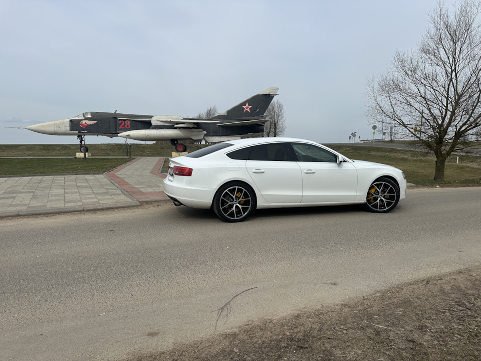 Фото в бортжурнале Audi A5 Sportback (1G)