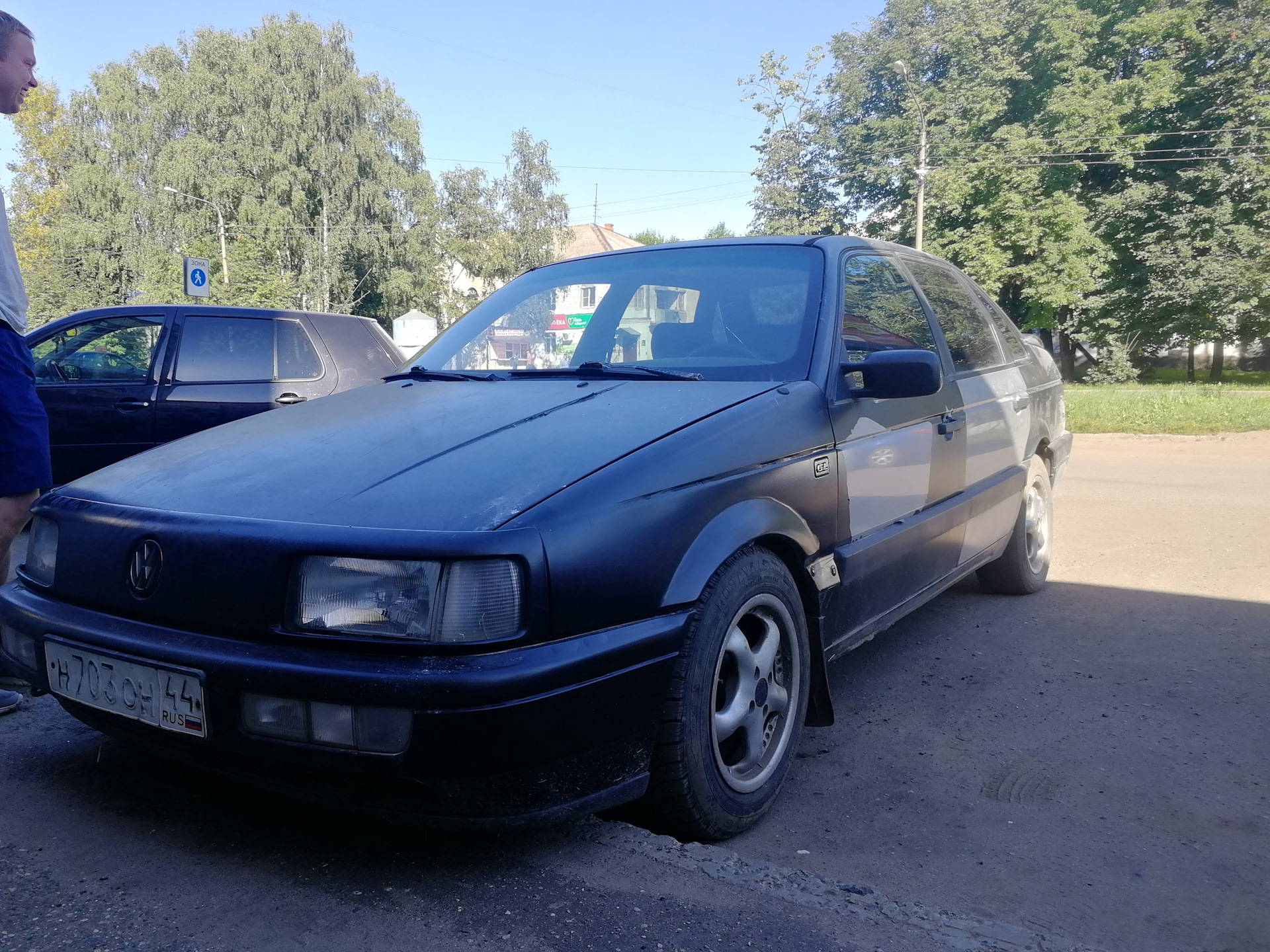 фольксваген б3 б4 отличия. пассат б3 серый седан. фольксваген пассат б3 1989. разбираю пассат б3. разборка пассатов в баку.