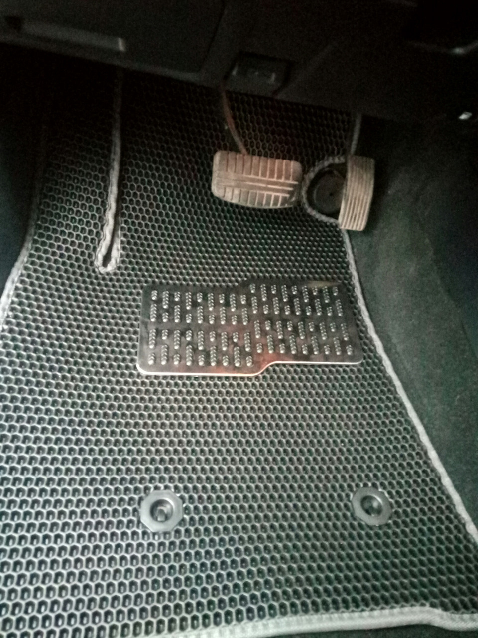 Переделка щитка предохранителей — Москвич 2141, 1,6 л, 1988 года ...