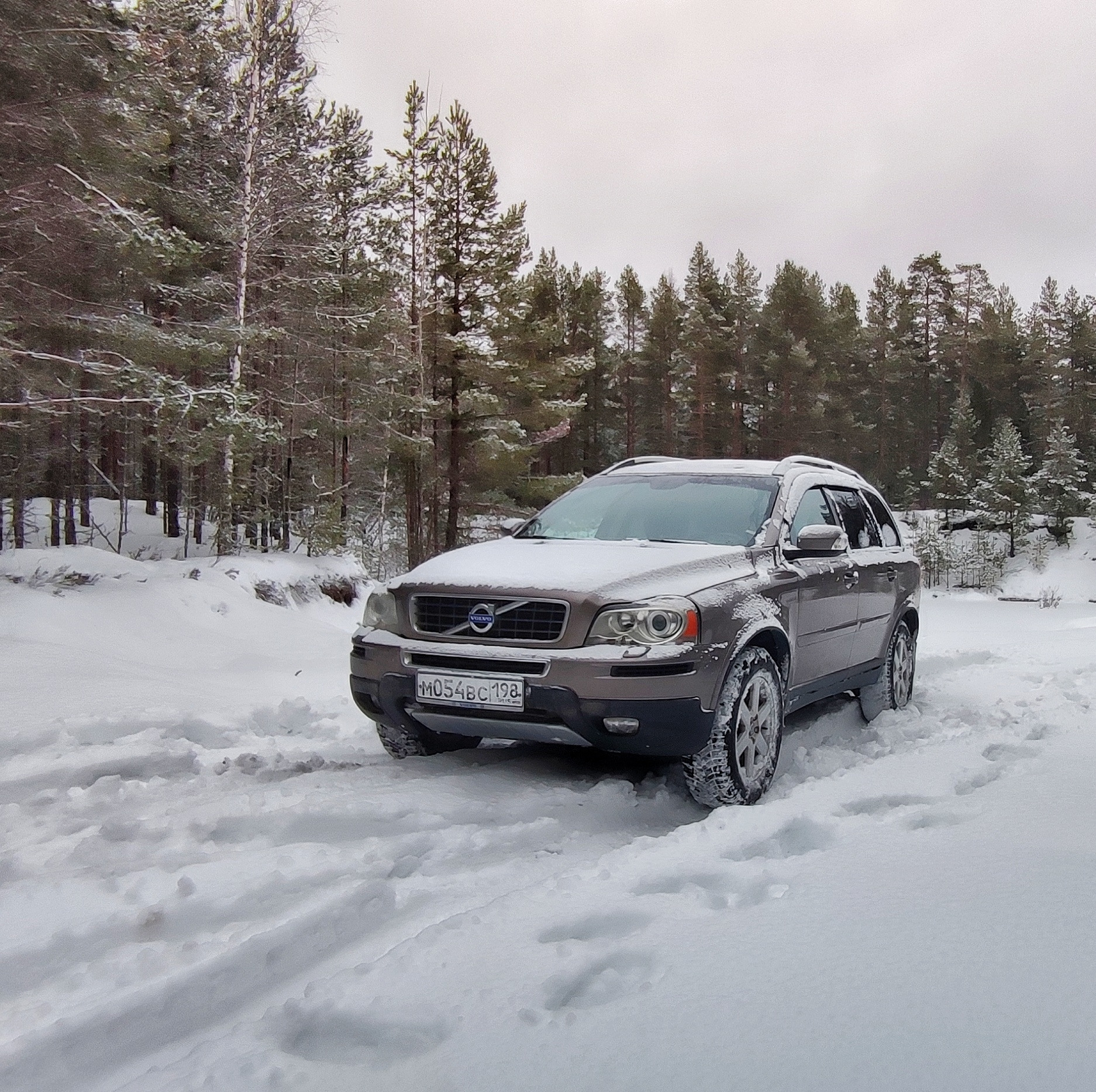 Гребем по снежной целине — Volvo XC90 (1G), 2,4 л, 2010 года | наблюдение |  DRIVE2