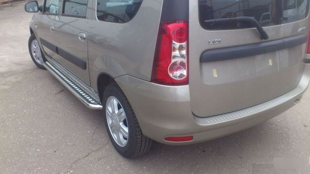 Боковые подножки для Лады Ларгус Кросс — Автопорог на DRIVE2