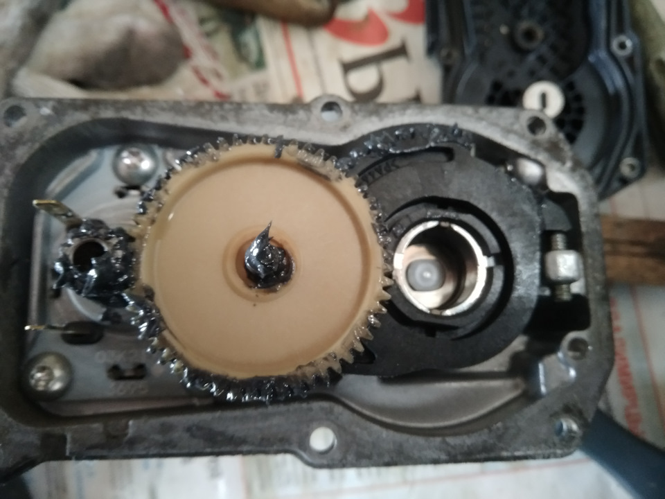 Разборка дроссельной заслонки Toyota 22030-37010 — DRIVE2