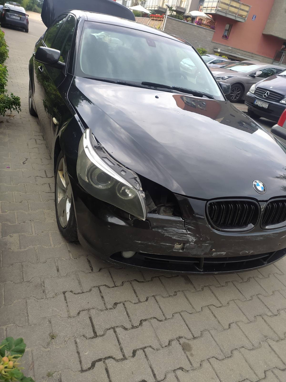 То, от чего никто не застрахован :( — BMW 5 series (E60), 2,5 л, 2006 года  | ДТП | DRIVE2