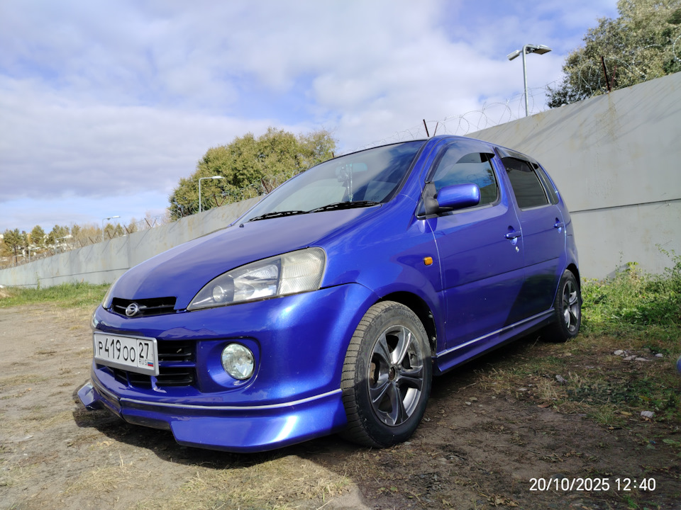 Фото в бортжурнале Daihatsu Yrv. Запчасти на фото: 4190027