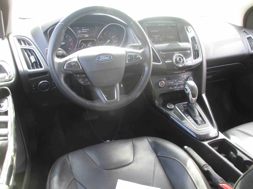 Сколько держит заряд родного аккумулятора в Тигуане? — Volkswagen ...