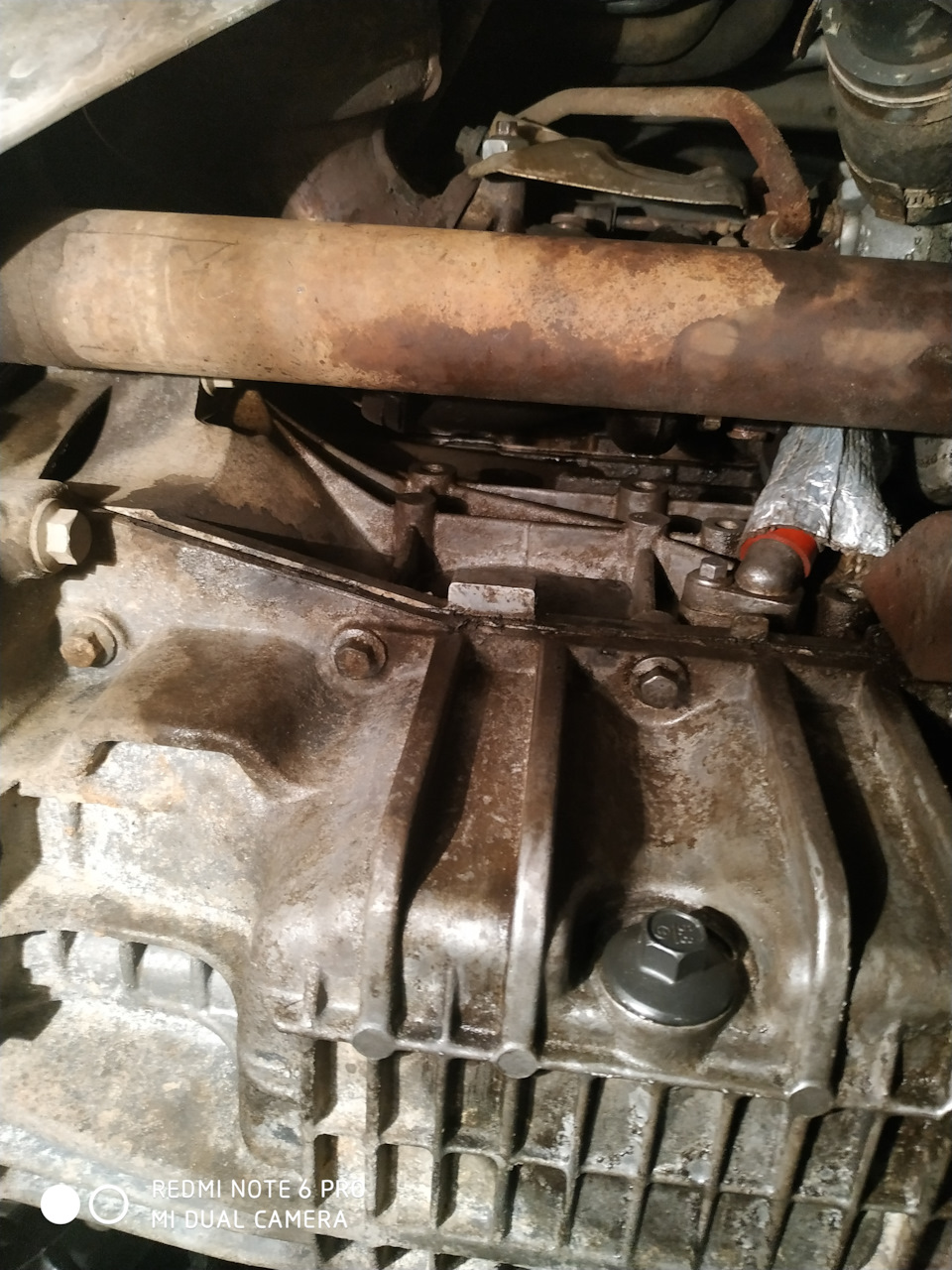 Подтекание масла из под прокладки ГБЦ. — Ford Kuga (2G), 1,6 л, 2013 ...