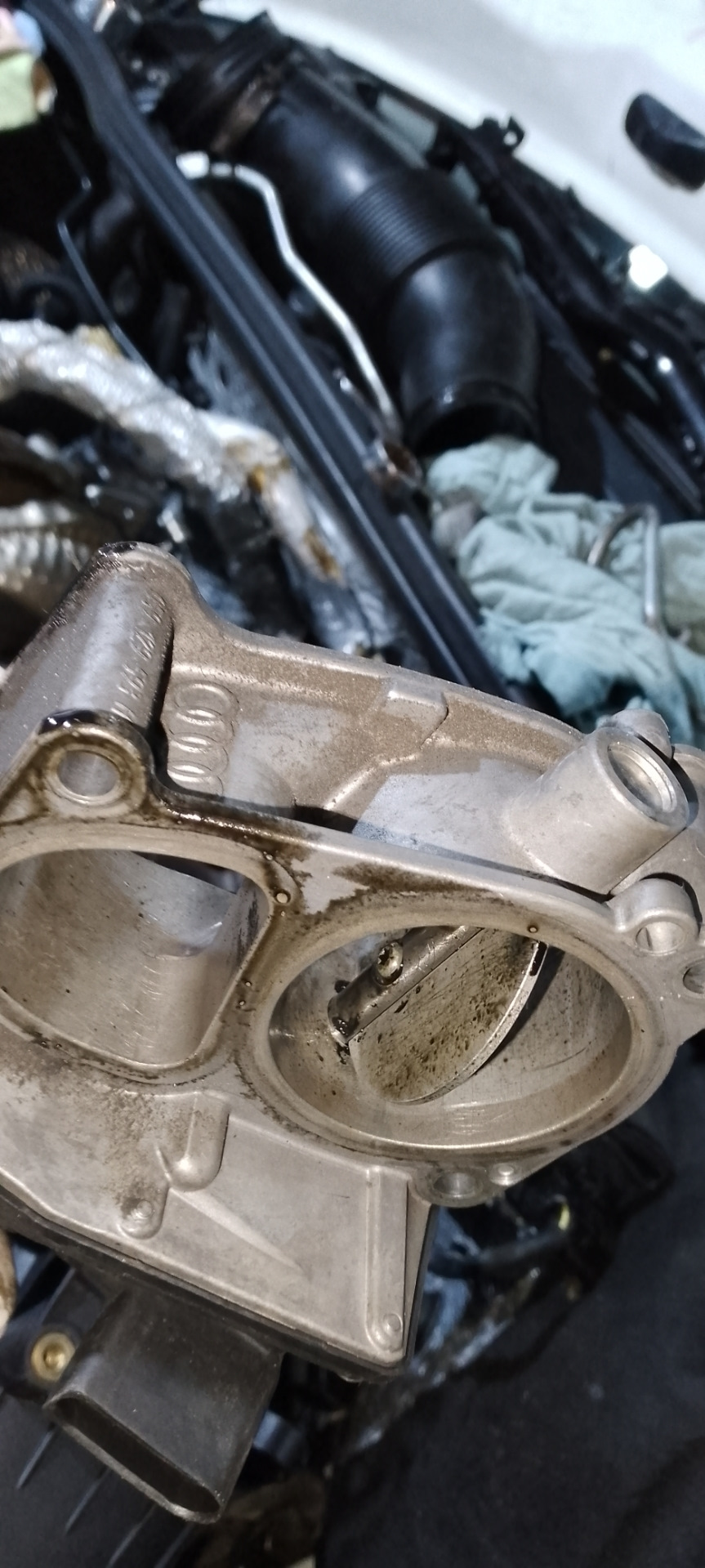 Кидает масло во впуск CRCA.Жованый егр? — Porsche Cayenne (2G) 958, 3 л ...