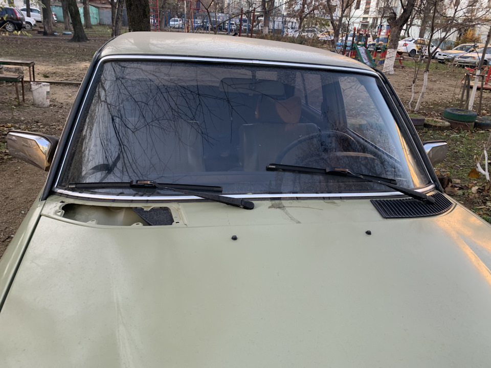 Щётки стеклоочистителя. — Mercedes-Benz W123, 2,3 л, 1983 года ...