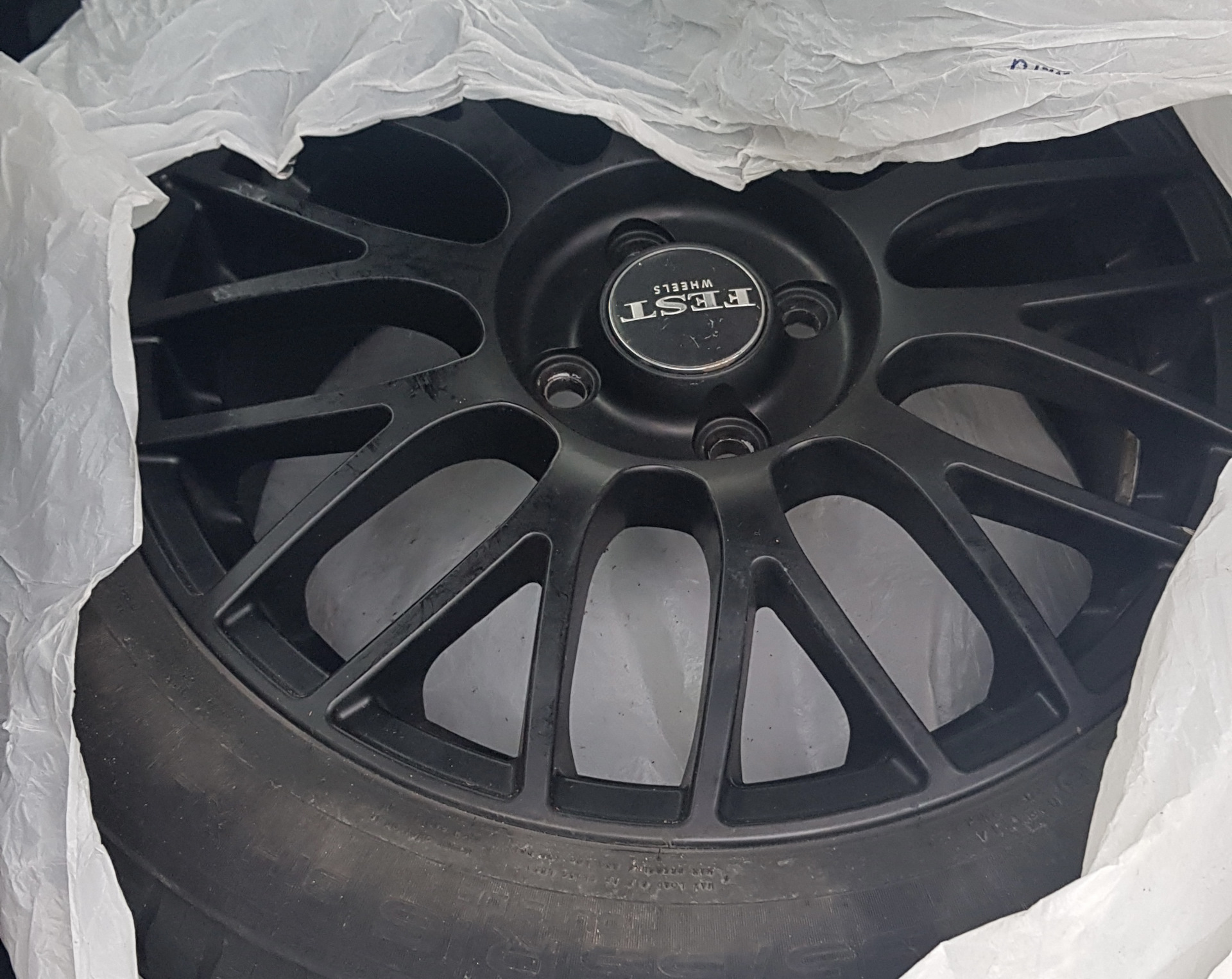 Диски — Lada Vesta (1G), 1,6 л, 2017 года | колёсные диски | DRIVE2