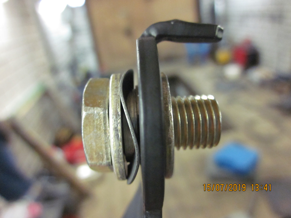 Примерка крепёжного комплекта — Lada Vesta SW (1G)