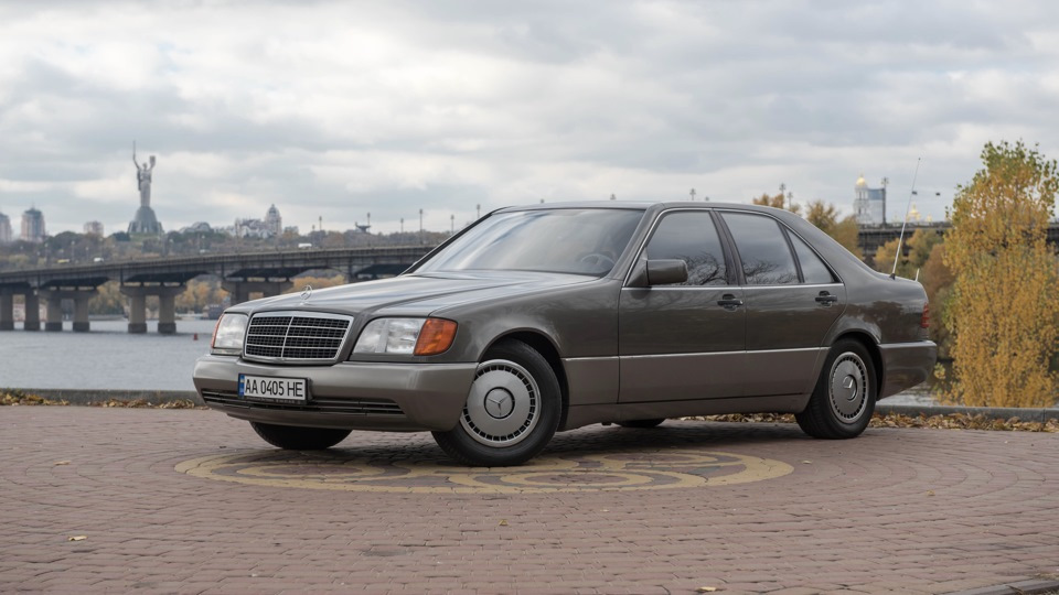 Мерседес 90х. Mercedes Benz w140 s320. Mercedes w140 90. Mercedes w140 90е. Mercedes Benz w140 в 90х.