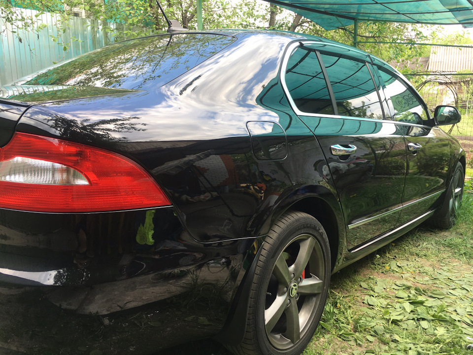 Полировка кузова пастой SONAX) — Skoda Superb Mk2, 1,8 л, 2008 года ...