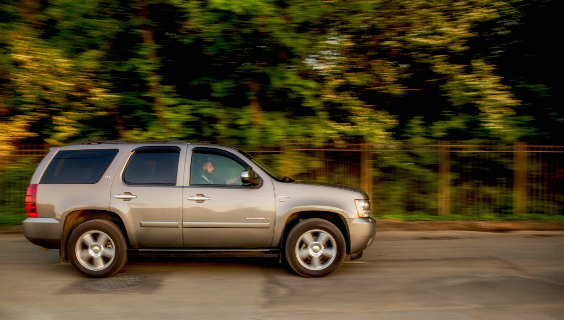 Chevrolet Tahoe 2000 2006