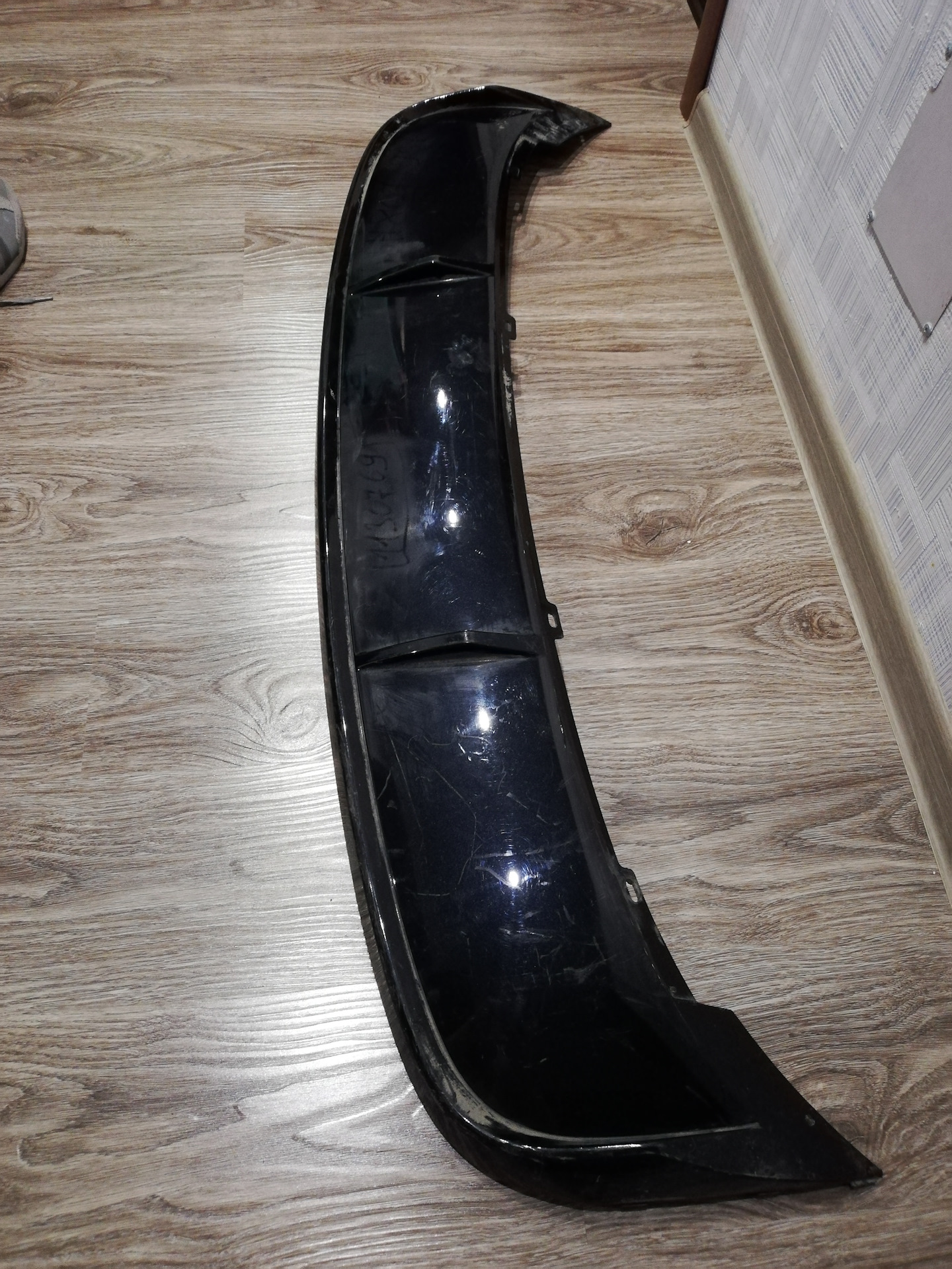 Suzuki swift zc31s. спойлер заднего бампера митсубиси лансер 10.