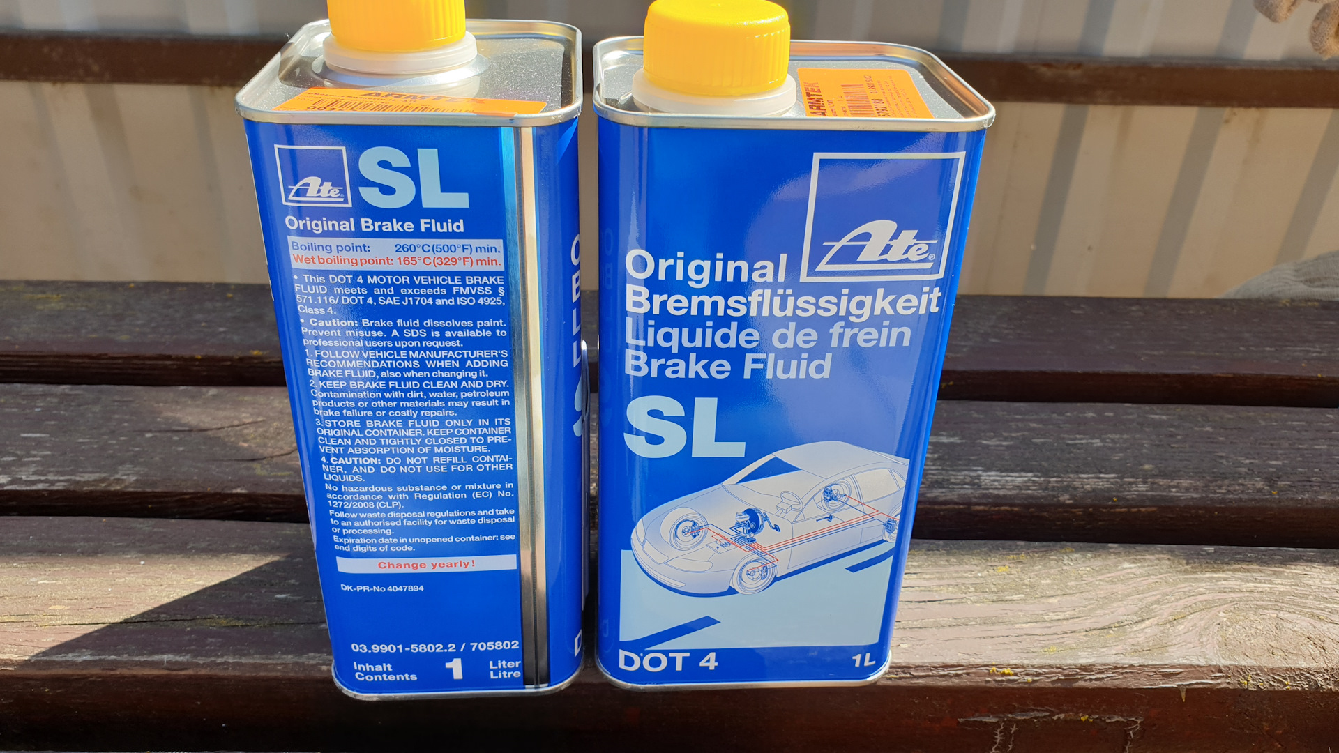 Renault megane 2 тормозная жидкость. лагуна 3 бачок тормозной жидкости. бачок тормозной жидкости рено колеос 2008. бачок тормозной рено лагуна 2. рено лагуна тормозная жидкость.