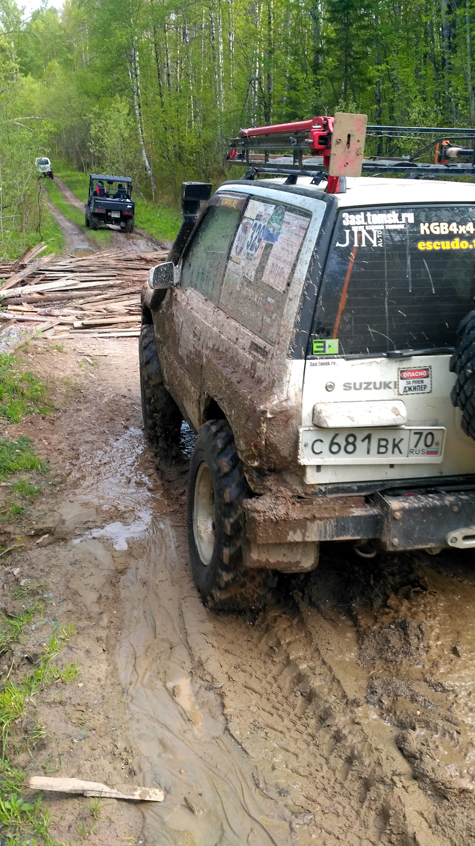 Фото в бортжурнале Suzuki Escudo (1G). Запчасти на фото: 6818K