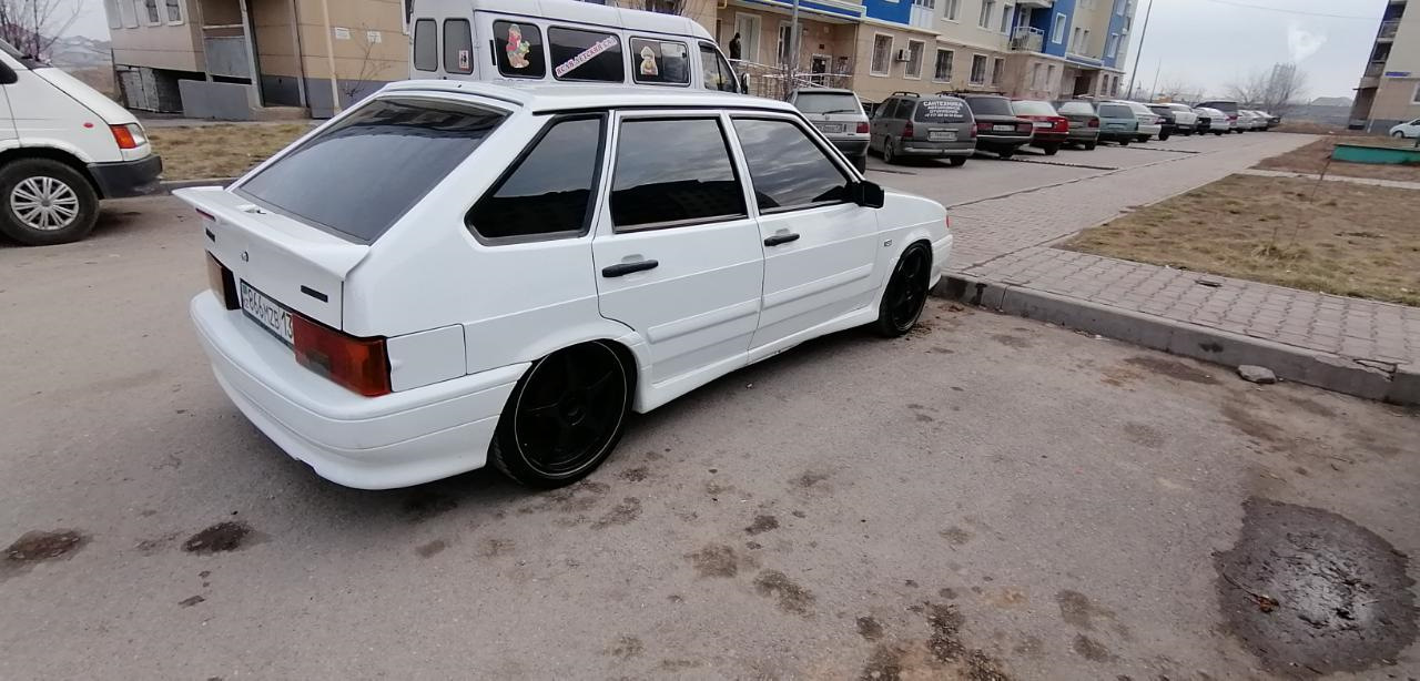 Как выглядит черная четырка четырка моего бажа (свояк) - Lada 2114, 1,6 л, 2012 года видео DRIVE2