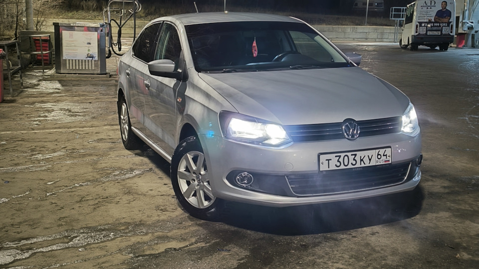 Volkswagen Polo Sedan Снежка Highline