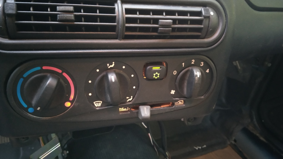 Фото в бортжурнале Chevrolet Niva GLX