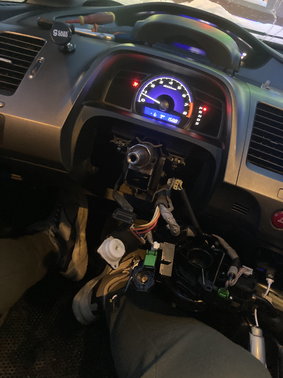 Замок зажигания 😂 — Honda Civic 4D (8G), 1,8 л, 2007 года | запчасти ...