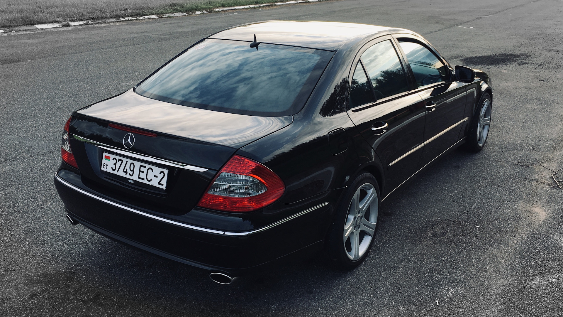 Mercedes-Benz E-class (W211) 2.6 бензиновый 2005 | Бурчалка на DRIVE2