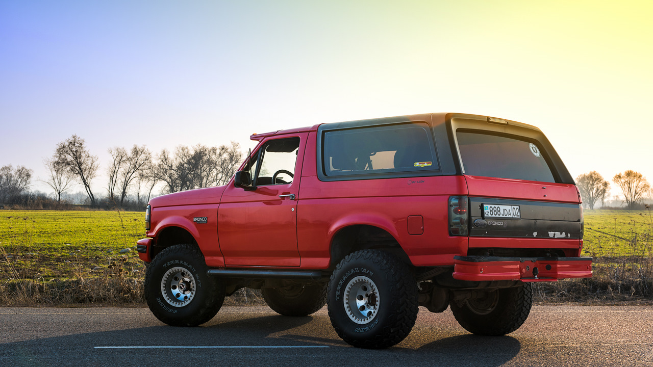 Ford Bronco (5G) 5.0 бензиновый 1993 | 5.0 на DRIVE2