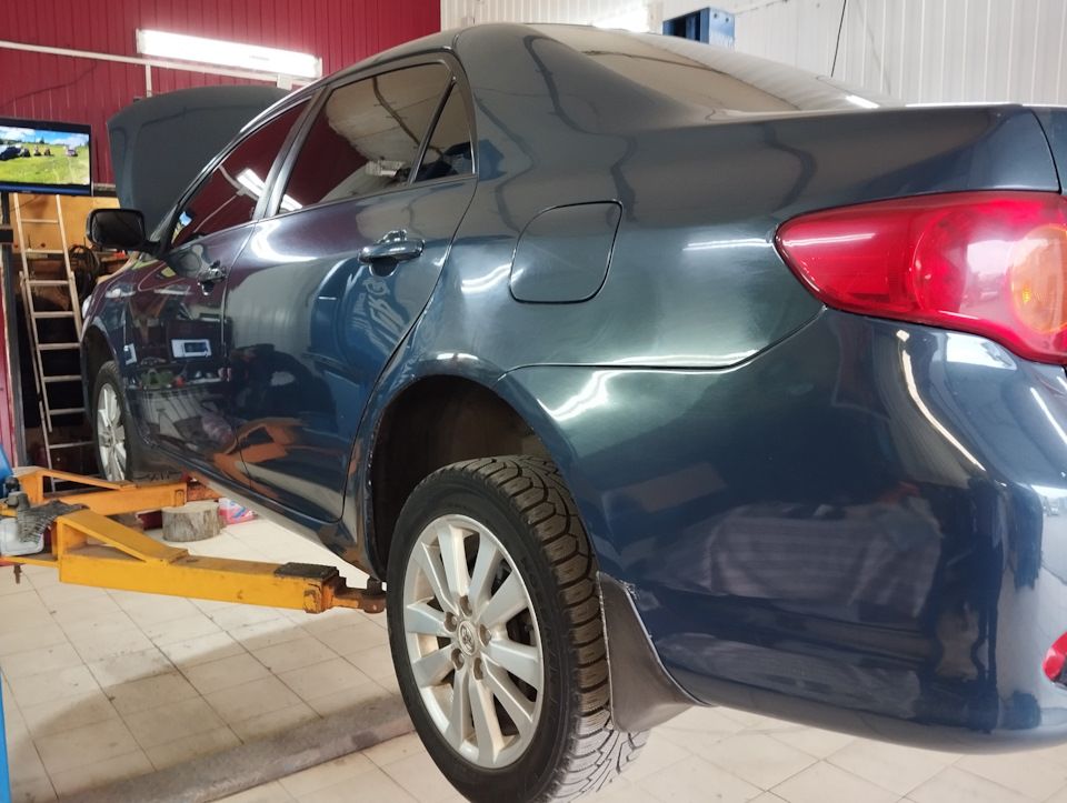 Замена масел. — Toyota Corolla (140/150), 1,6 л, 2008 года | плановое ...