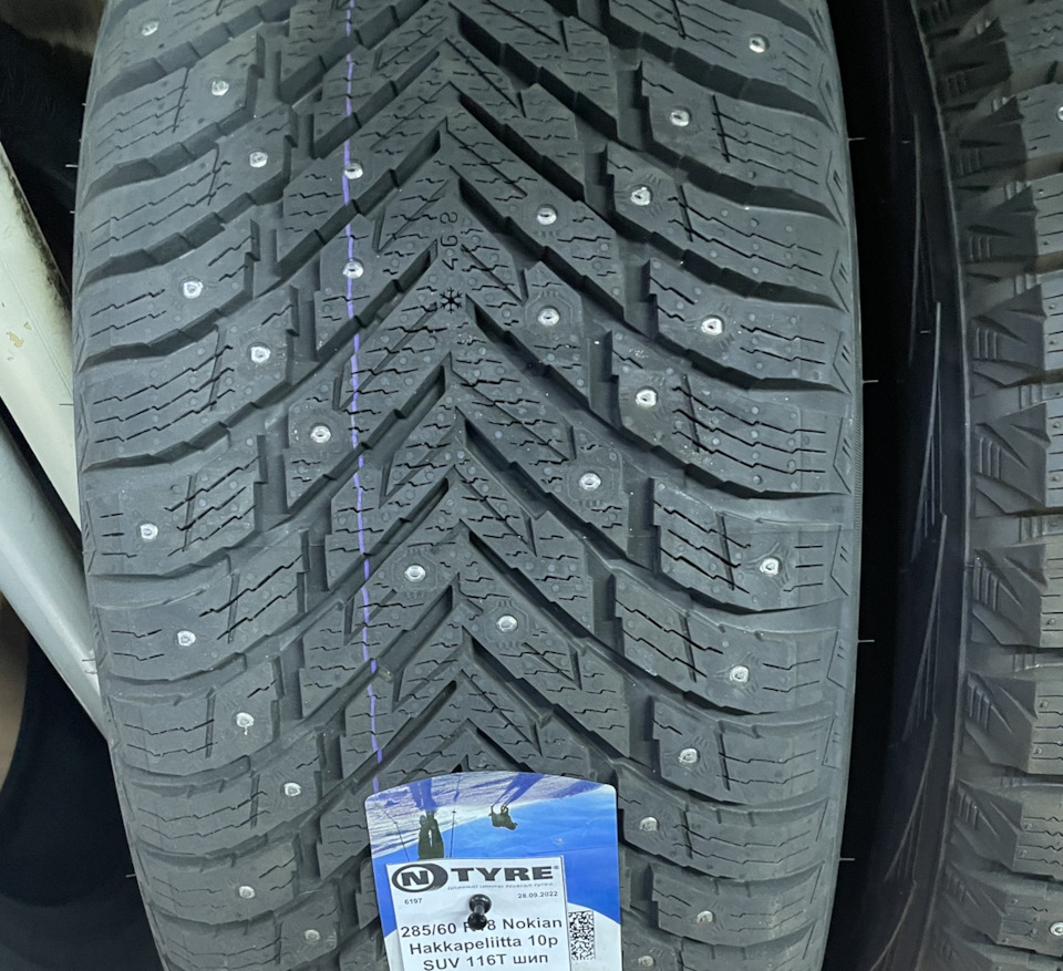 зимняя резина toyota land cruiser 200. зимняя резина на крузер 200. диски 275/60/20 на land cruiser 200. 235/45r18 zeta antarctica sport шип.