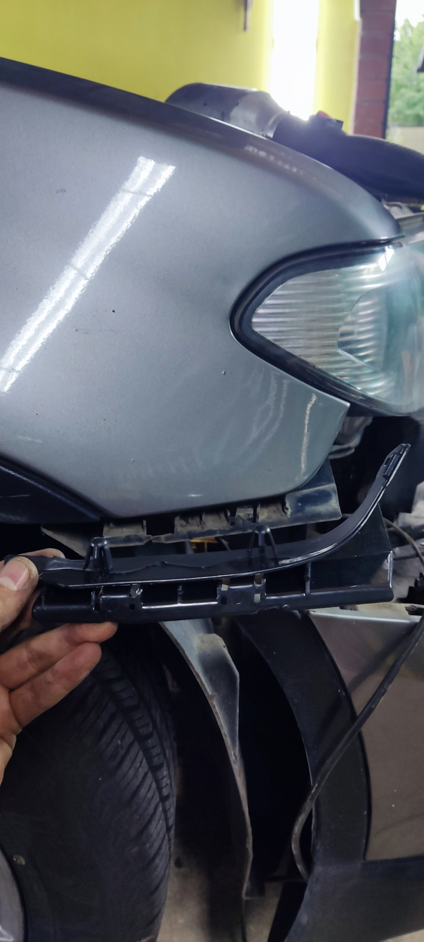 Замена отражателей/линз в фарах BMW X5 E53, день второй. — BMW X5 (E53 ...