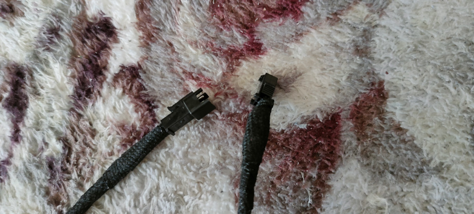 Разъемы ). И конечно все замотано в супер изолента с Али )) — Hyundai Accent (2G)