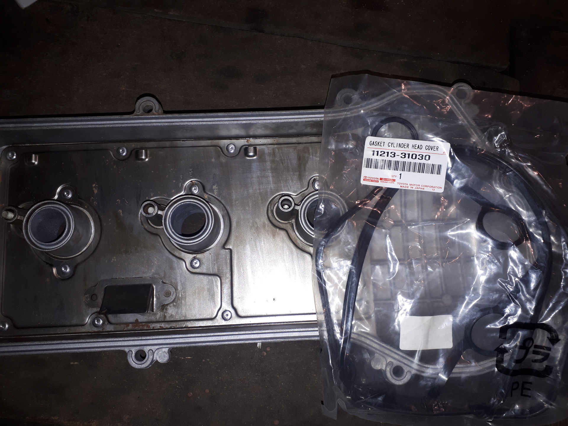 клапанная крышка прадо 120. клапанная крышка прадо 120. замена прокладки клапанной крышки тойота ленд крузер прадо 120. крышка клапанная прадо 120 купить. прадо 120 правая клапанная крышка.