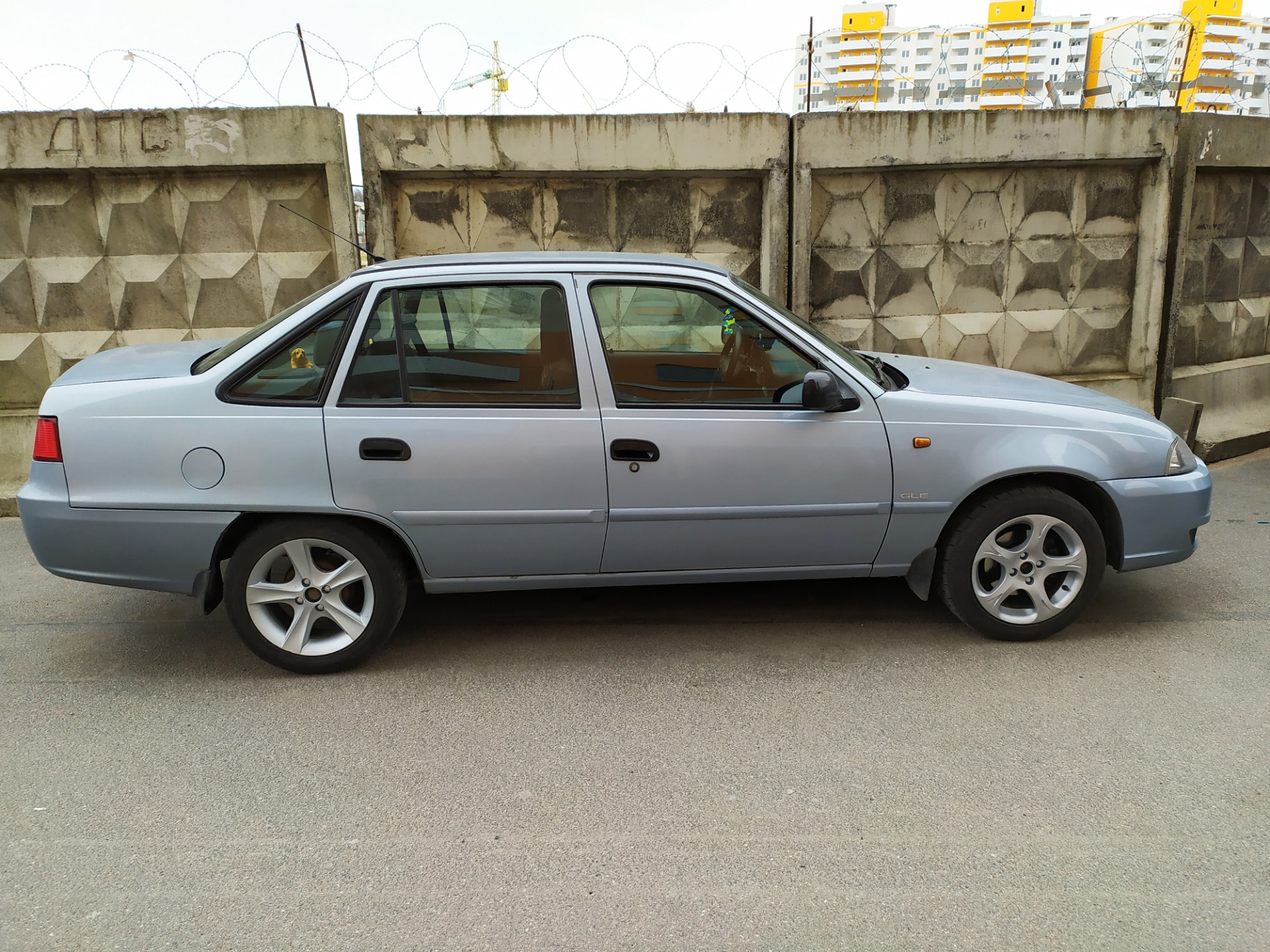 Део нексия колеса. Daewoo Nexia 2008. Дэу Нексия на литье 15. Дэу Нексия 2008. Daewoo Nexia 2007.