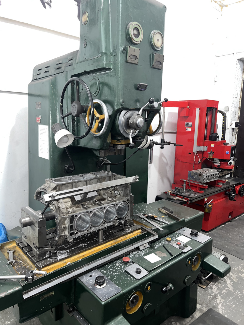 Гильзовка блока Mercedes m273 — Расточка_Кизляр на DRIVE2