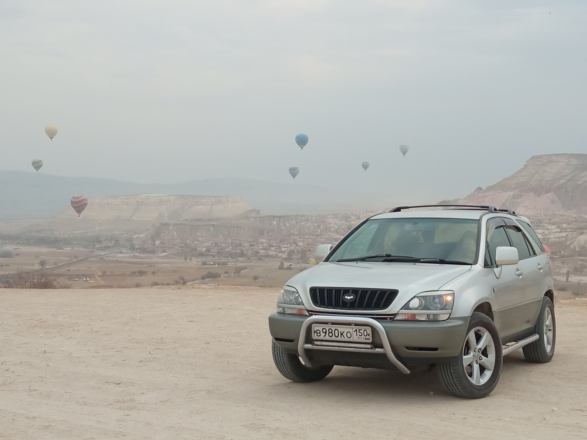 Турция, осень 2022. Граница, Трабзон, Каппадокия 🇬🇪🇹🇷 — Toyota Harrier  (1G), 2,4 л, 2001 года | путешествие | DRIVE2