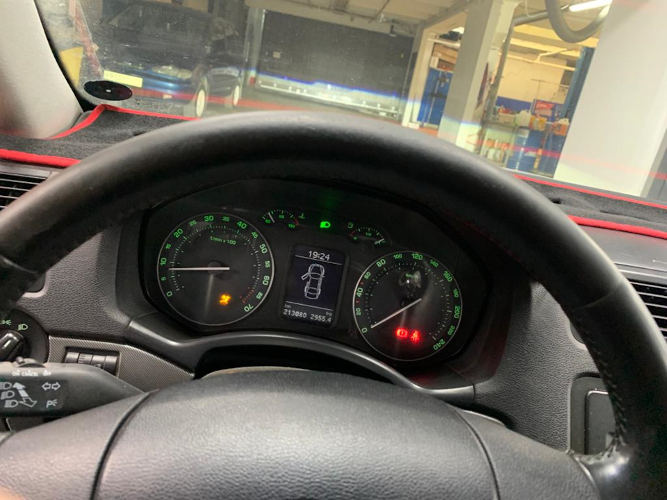 Замена ксеноновые линз на Би-лед — Skoda Octavia A5 Mk2, 2 л, 2006 года ...