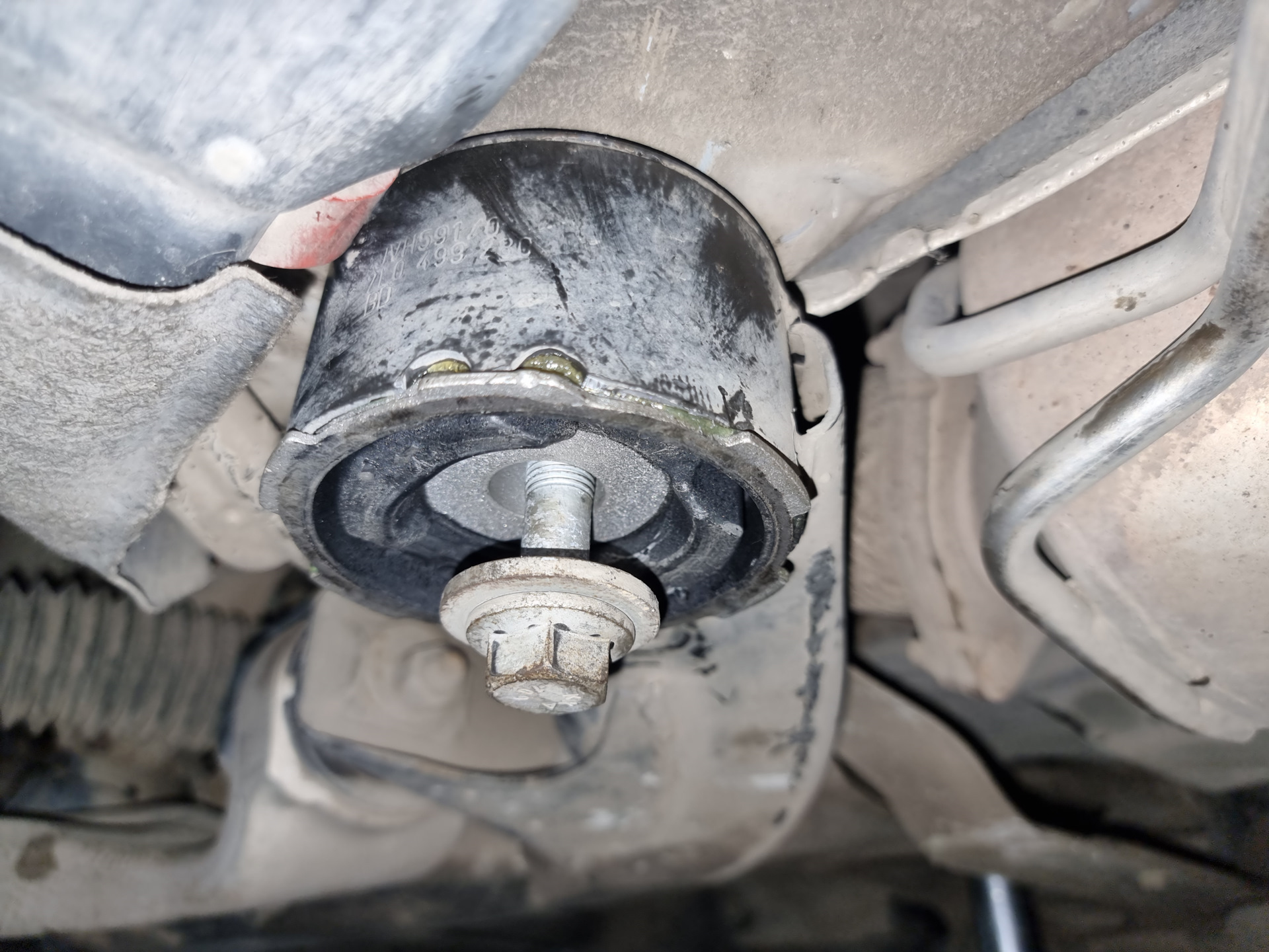 Обслуживание ходовой части + сход-развал. — Audi Q7 (1G), 3 л, 2011 ...