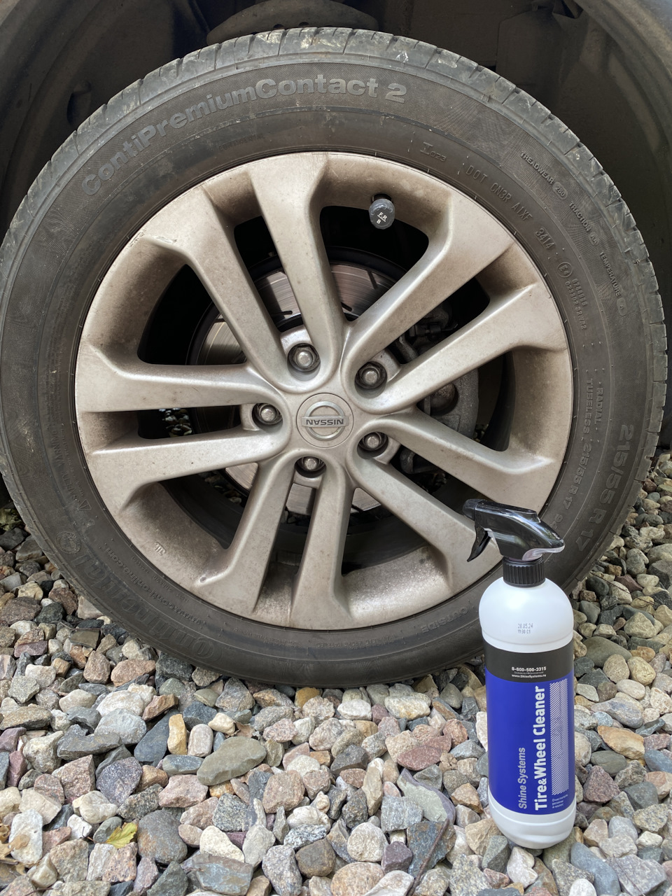 Tire wheel cleaner shine systems Tire wheel cleaner shine systems