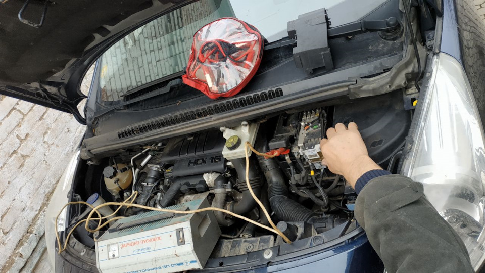 Фото в бортжурнале Peugeot 3008 (1G)