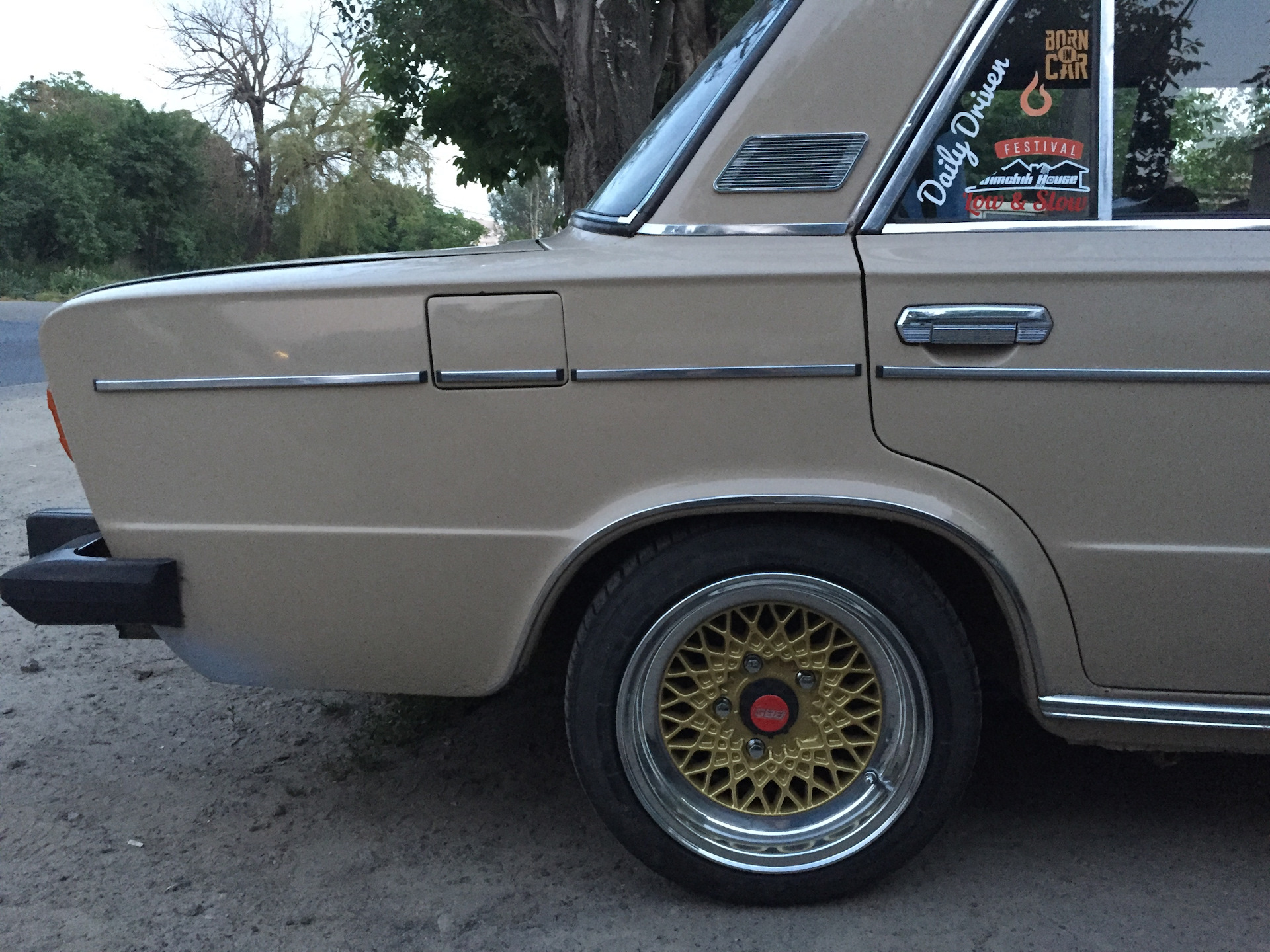 ВАЗ 2106 BBS MAHLE r14