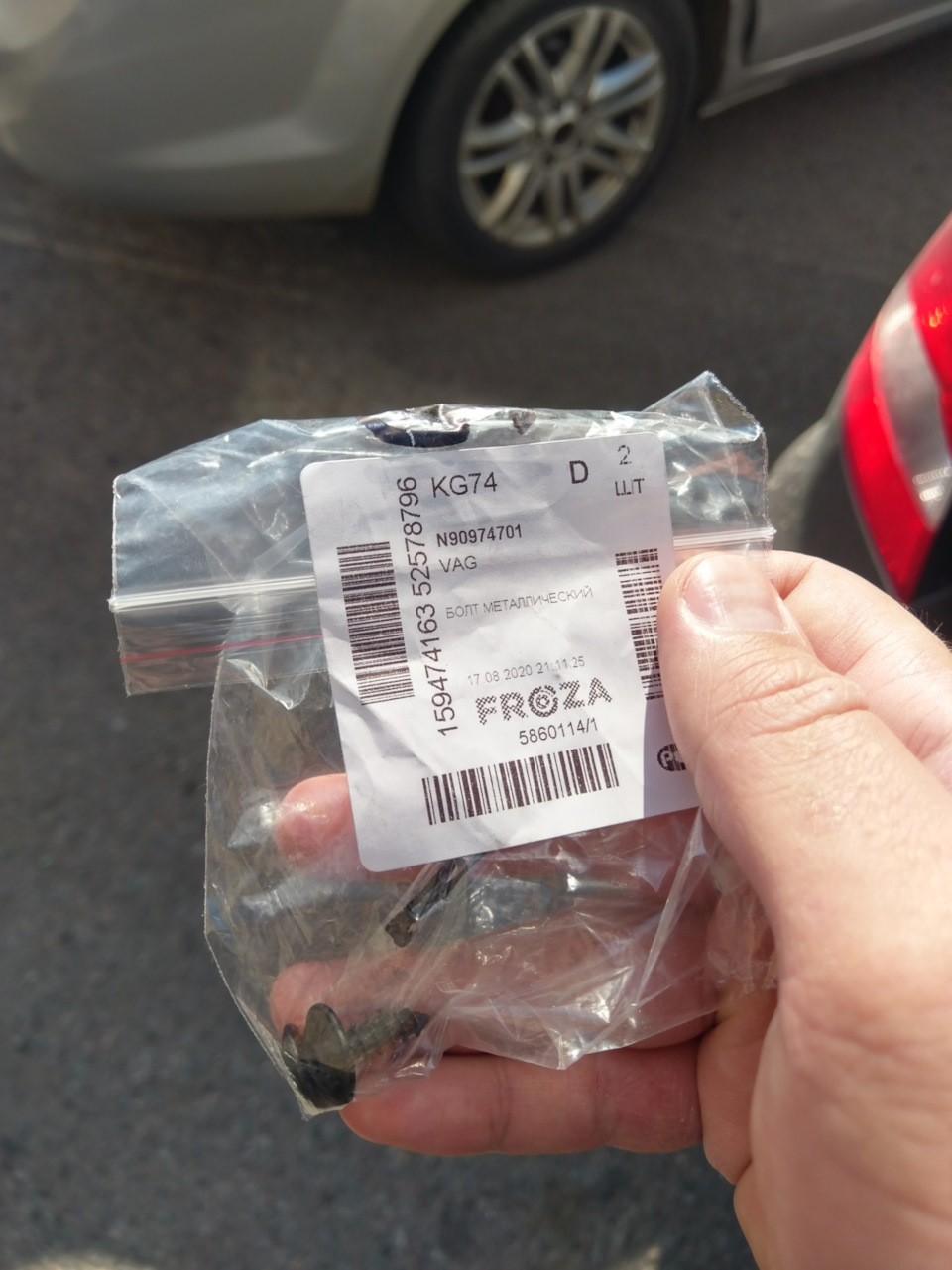 Коврики резиновые — Volvo V40 (1G), 1,8 л, 2004 года | аксессуары | DRIVE2