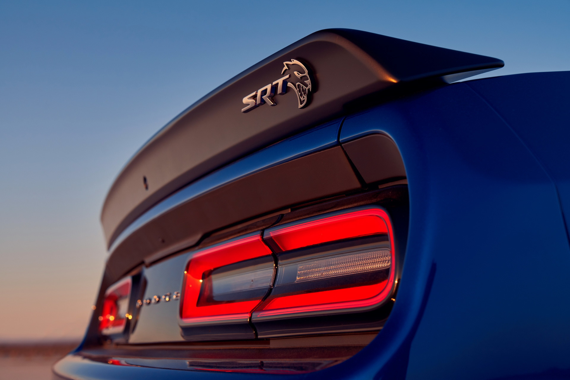 Dodge Challenger srt 2019