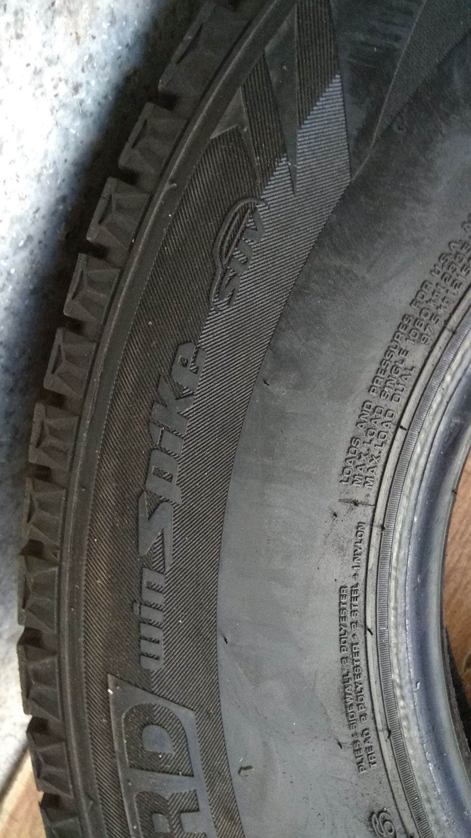 Зимние шины — Lada 21218 Фора, 1,7 л, 2002 года | шины | DRIVE2