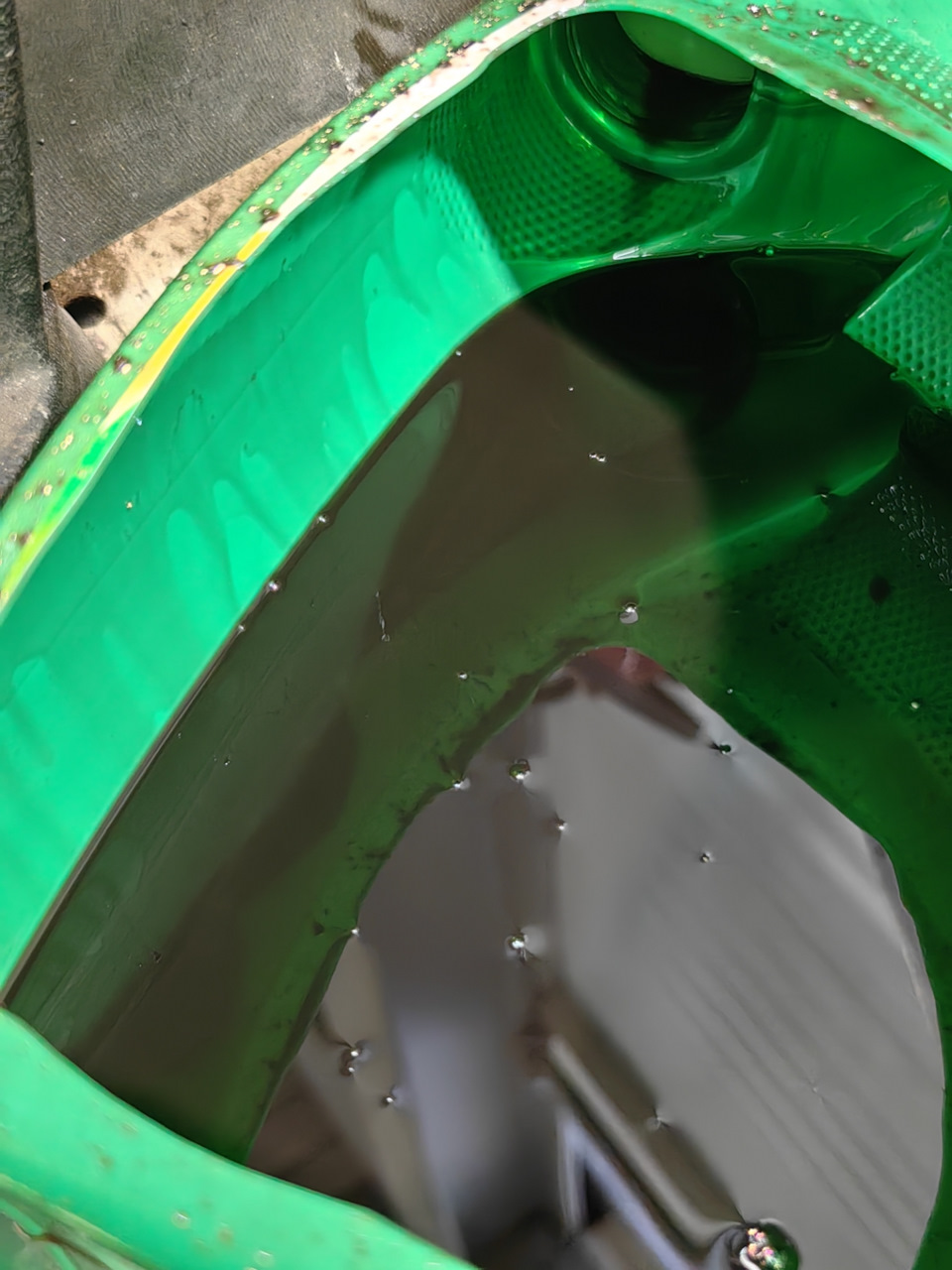 Замена масла в вариаторе — Toyota Belta, 1 л, 2008 года | своими руками ...