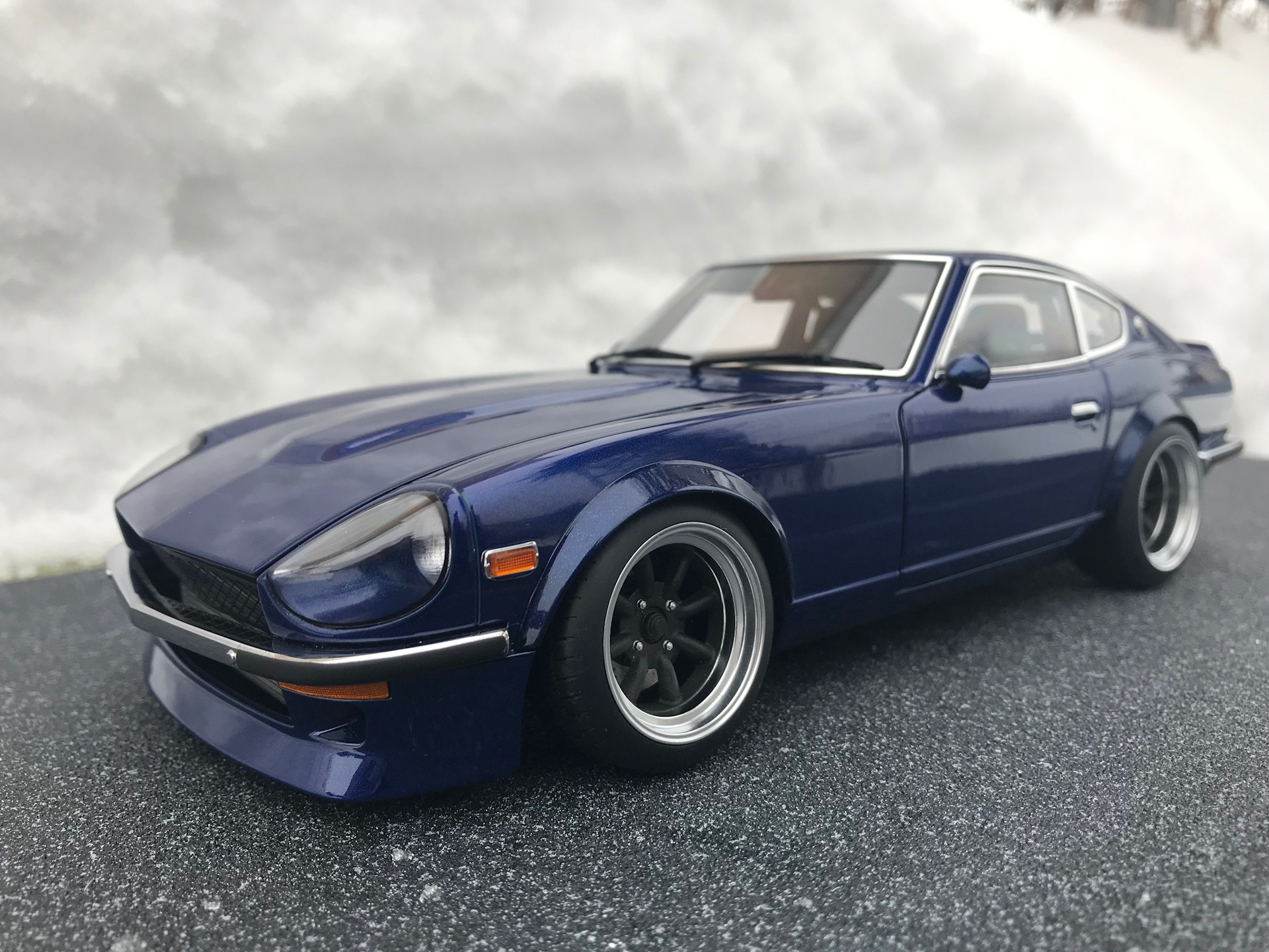 Ниссан Файрледи 240 z