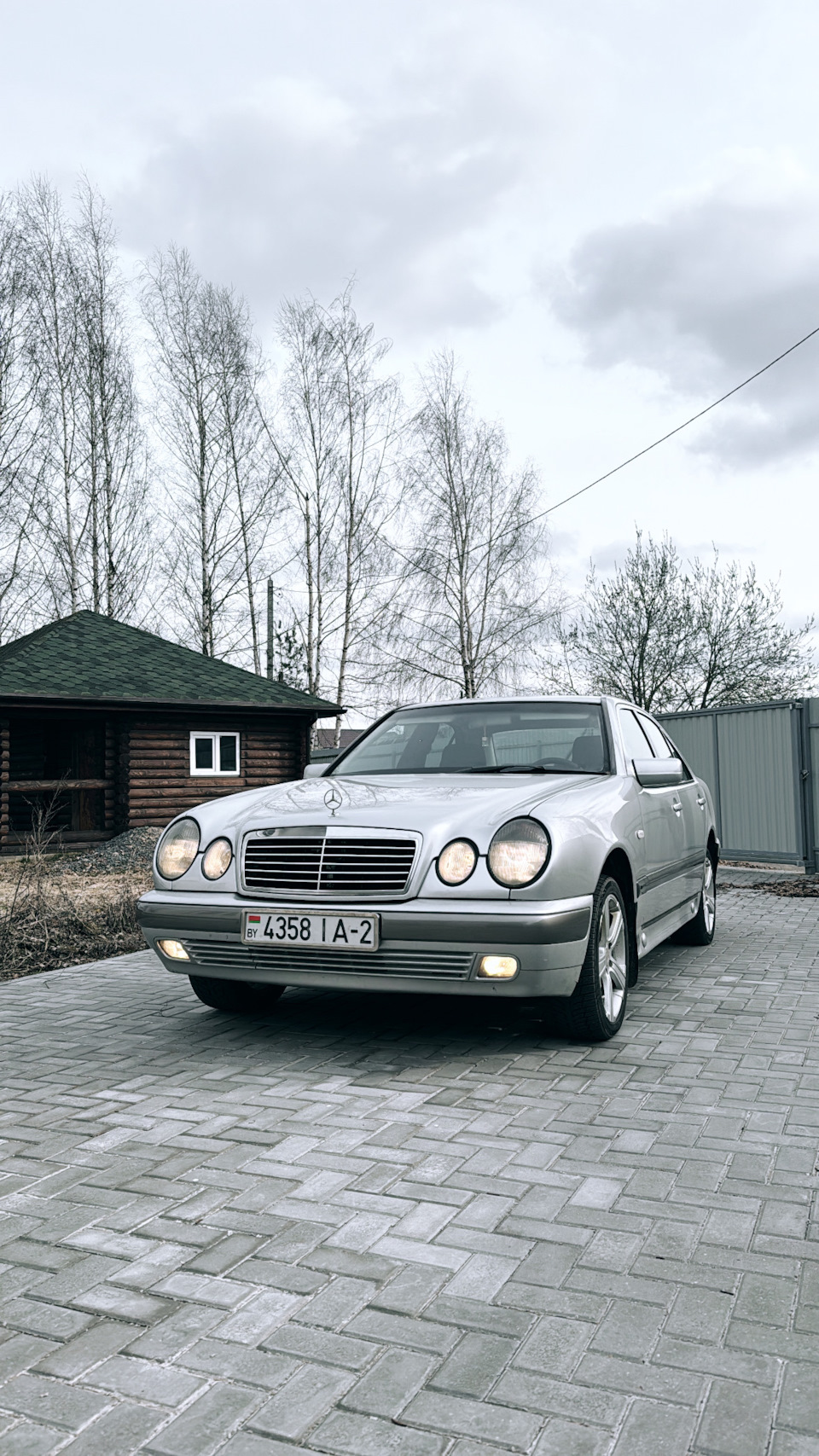 Продаю! — Mercedes-Benz E-class (W210), 2 л, 1999 года | продажа машины |  DRIVE2