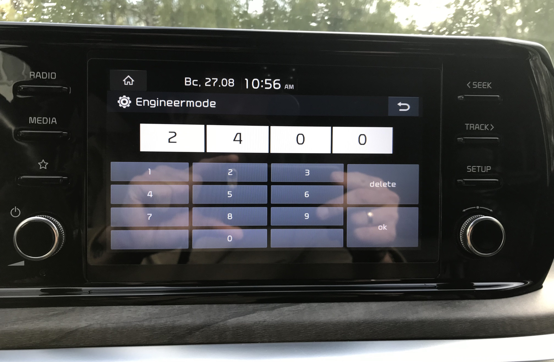 Активация беспроводного штатного CarPlay — KIA K5 (3G), 2 л, 2021 года